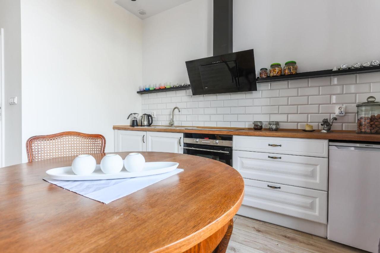 Sunhouse Apartment *